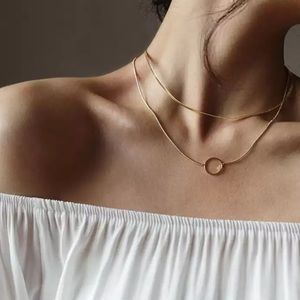 GP Round Pendant snake chain